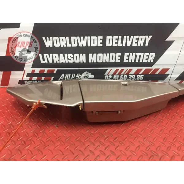 Cache plastique sous selle gauche Cagiva Elefant 900 1993 à 1996