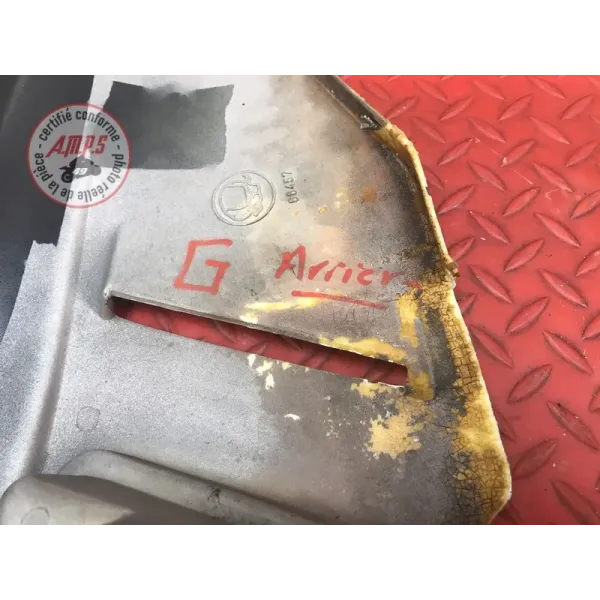 Cache plastique sous selle gauche Cagiva Elefant 900 1993 à 1996