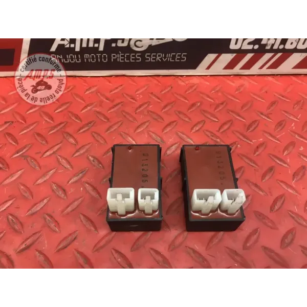 Lot de 2 Boitiers ecu Cagiva Elefant 900 1993 à 1996