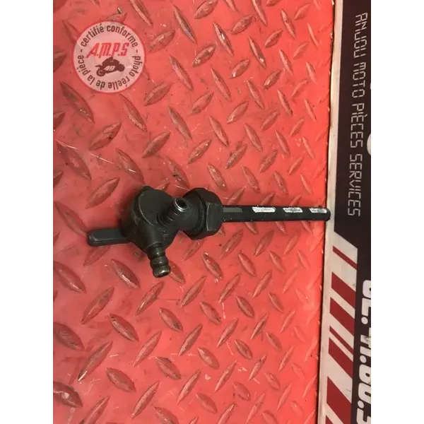 Robinet d essence cote gauche Cagiva Elefant 900 1993 à 1996