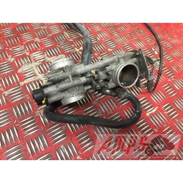 Rampe d'injection Ducati  695 Monster 2006 à 2007MONSTER69506DQ-570-D3-B0731500used