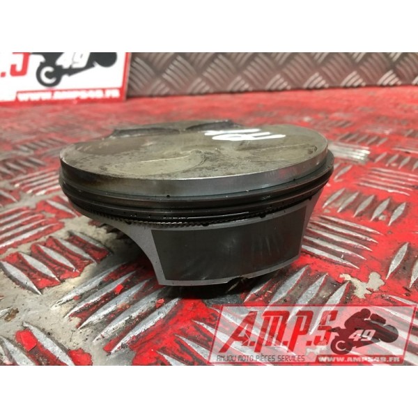 Cylindre piston avant129015DT-938-MRH4-F1734593used