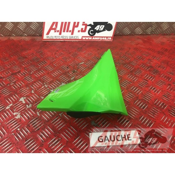 Cache sous selle gauche Kawasaki ZX10R 2004 à 2005ZX10R07CT-705-EFB7-E0738215used