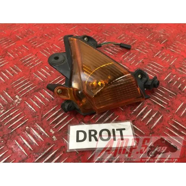 Clignotant avant droit Kawasaki ZX10R 2004 à 2005ZX10R05CJ-256-ZGB3-D1364936used