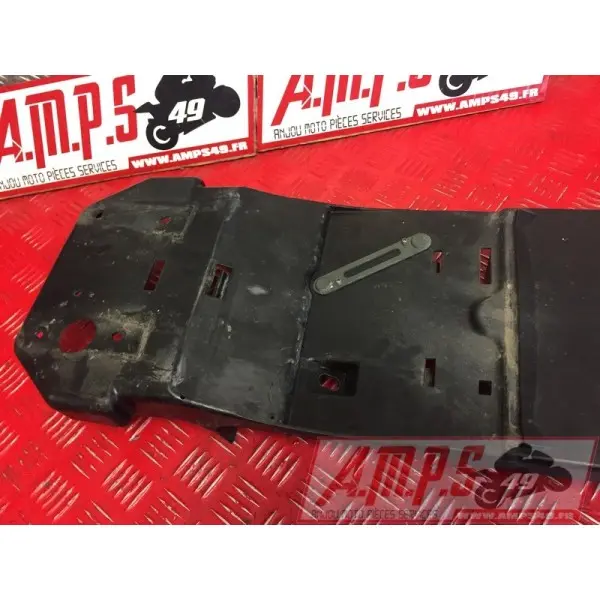Passage de roue / Bac a batterie ZX10R 04 05