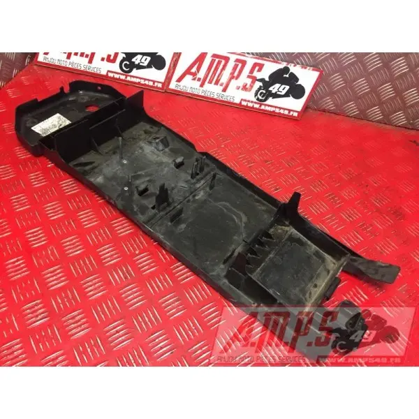 Passage de roue / Bac a batterie ZX10R 04 05