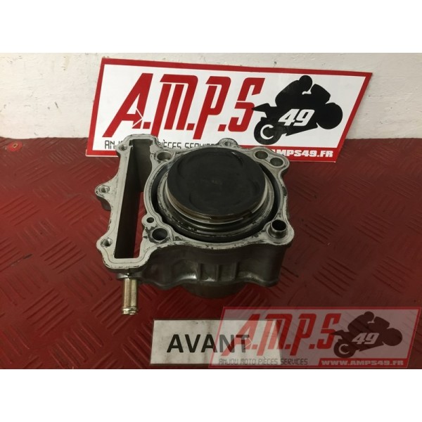 Cylindre piston avantSV650S03AV-094-RRB6-E0740943used