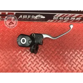 Maitre cylindre de frein avant 