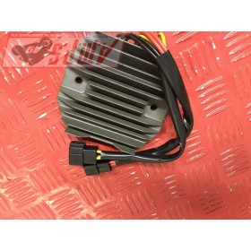 Regulateur de tension 1050 Tiger 2010 T1300535- pièce moto occasion