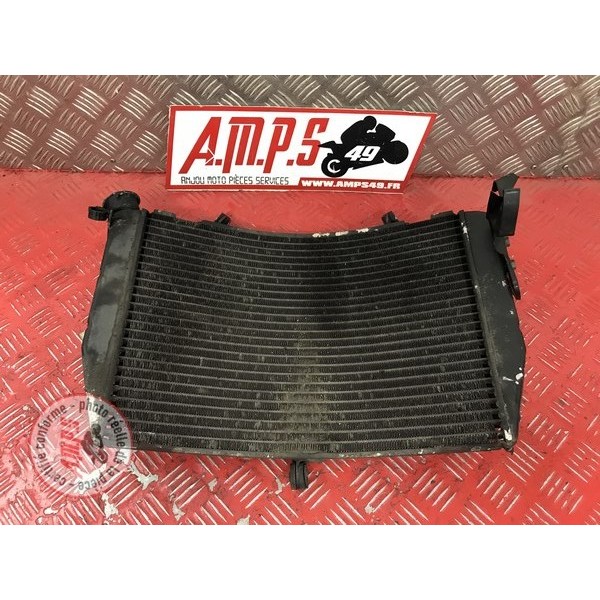 Radiateur d'eau Yamaha R1 2004 à 2006 5VYR104BW-639-TLB8-C3754291used