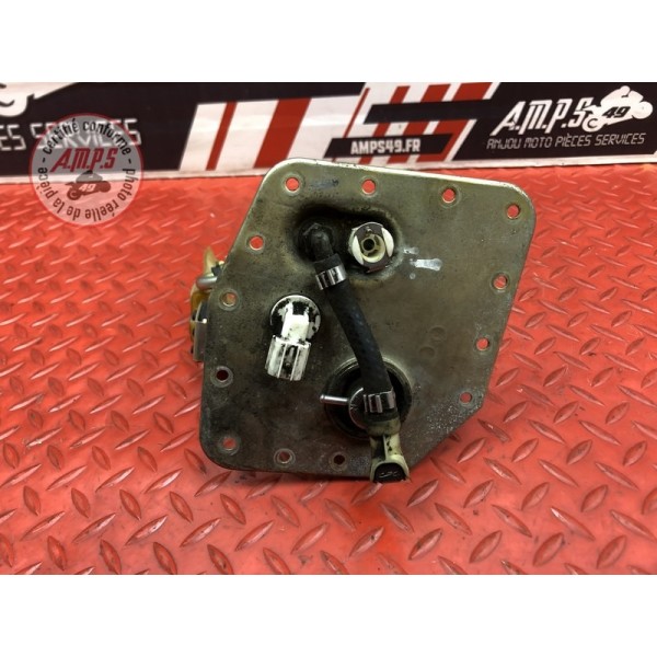 Pompe a essence Triumph 955 SPRINT RS 2000 à 2003