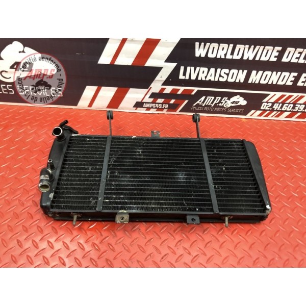 Radiateur d'eau Triumph 955 SPRINT RS 2000 à 2003