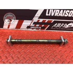 Axe de roue arriere Triumph 955 SPRINT RS 2000 à 2003