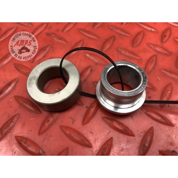 Entretoise de roue arriere Triumph 955 SPRINT RS 2000 à 2003
