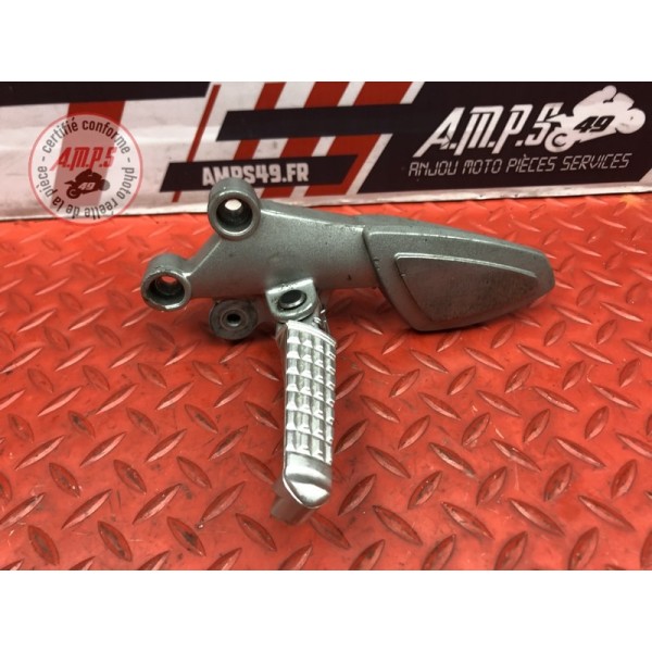 Platine repose pied gauche Triumph 955 SPRINT RS 2000 à 2003