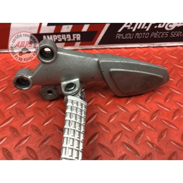 Platine repose pied gauche Triumph 955 SPRINT RS 2000 à 2003