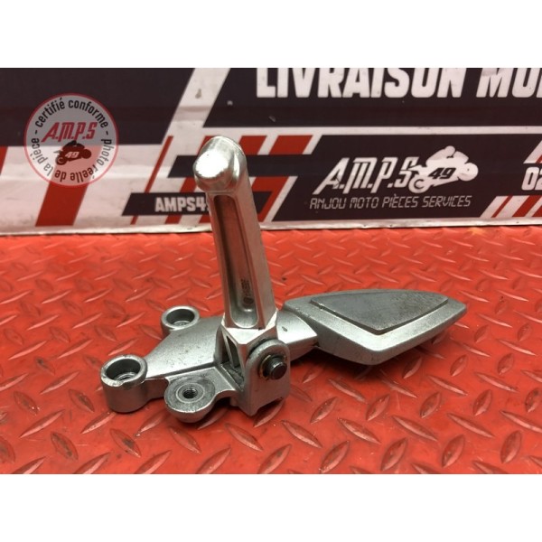 Platine repose pied gauche Triumph 955 SPRINT RS 2000 à 2003