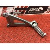 Platine repose pied passager gauche Triumph 955 SPRINT RS 2000 à 2003