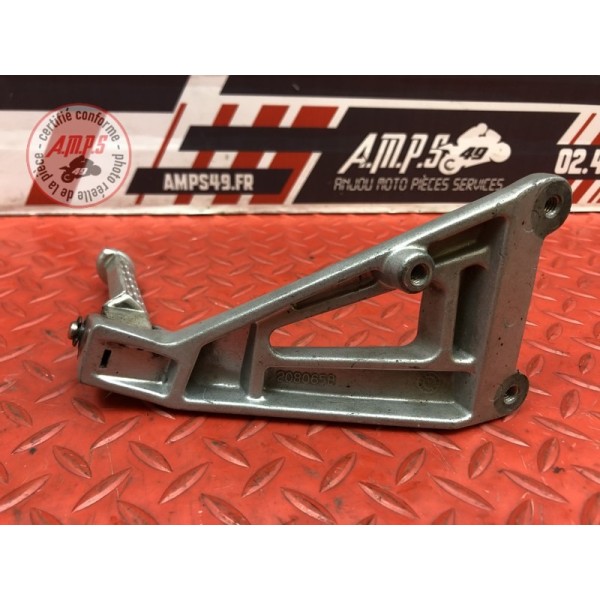 Platine repose pied passager gauche Triumph 955 SPRINT RS 2000 à 2003