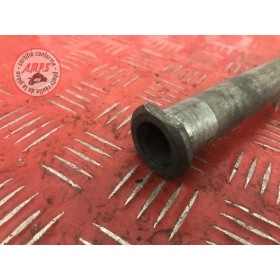 Axe de roue arriereGSXR75000BN-890-JXB6-C3756655used