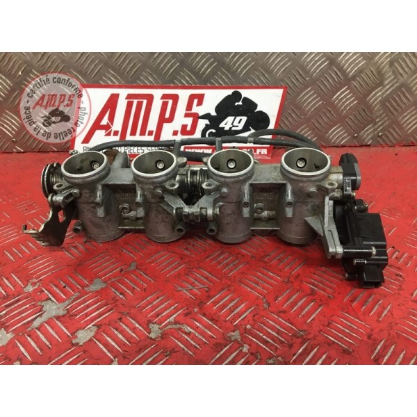 Rampe d'injectionGSXR600AX-620-BRB6-C1758203used