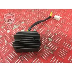 Regulateur de tension916S401AJ-454-VPB7-C5768211used