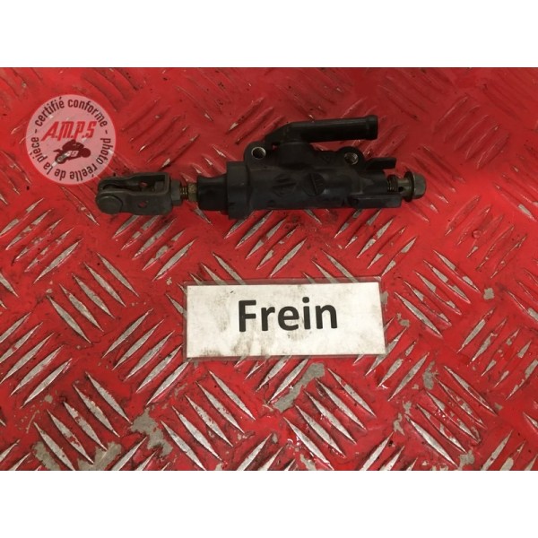Maitre cylindre de frein arriere900DIV02CY-470-HZB8-B0770029used
