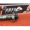 Axe de roue arriere Suzuki 600 GSX-R 2001 à 2003