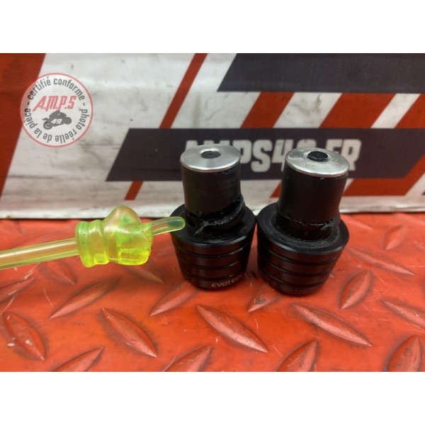 Embout de guidon evotech Suzuki 600 GSX-R 2001 à 2003