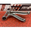 Platine repose pied passager droite Suzuki 600 GSX-R 2001 à 2003
