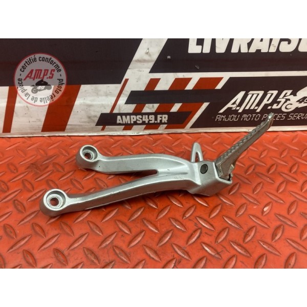 Platine repose pied passager droite Suzuki 600 GSX-R 2001 à 2003