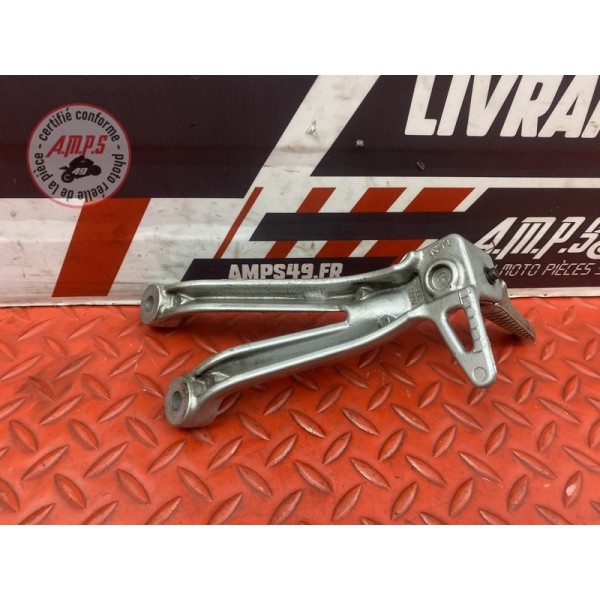Platine repose pied passager droite Suzuki 600 GSX-R 2001 à 2003