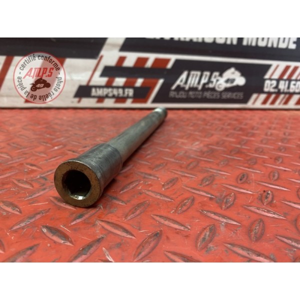 Axe de roue avant Kawasaki Z750 2007 à 2012