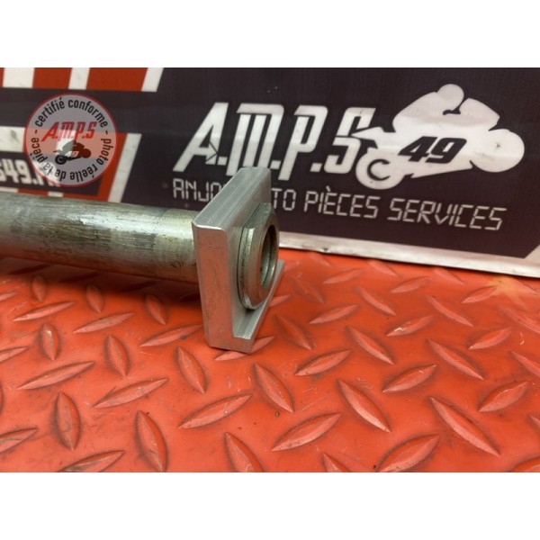 Axe de roue arriere Yamaha FZ1 1000 2006 à 2015