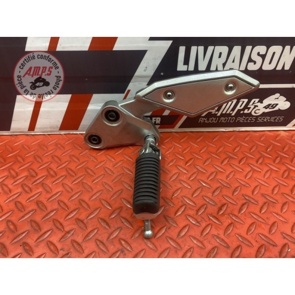 Platine repose pied gauche Yamaha FZ1 1000 2006 à 2015
