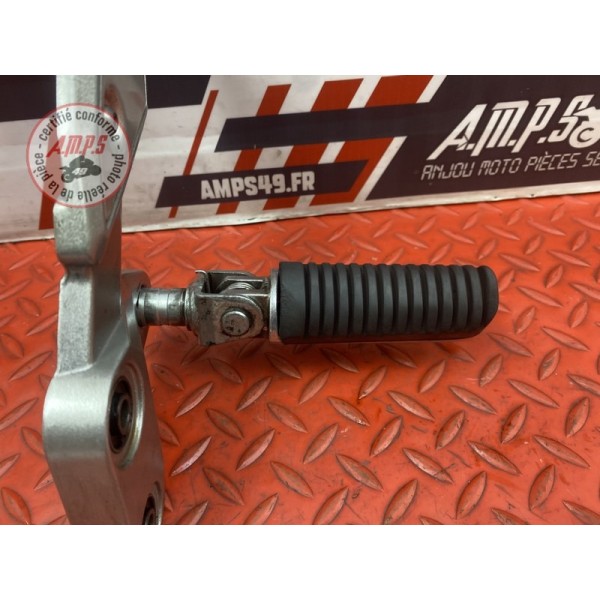 Platine repose pied gauche Yamaha FZ1 1000 2006 à 2015