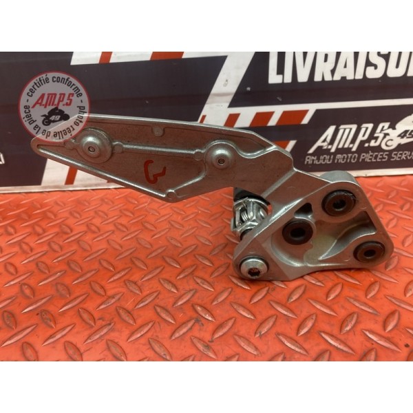 Platine repose pied gauche Yamaha FZ1 1000 2006 à 2015
