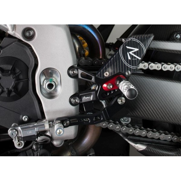 Commandes reculées fixes LIGHTECH sélection inversée noir Aprilia RSV4