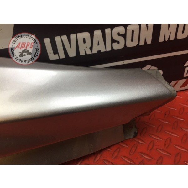 Cache plastique sous selle droit Yamaha FJR 1300 ABS 2006 à 2012