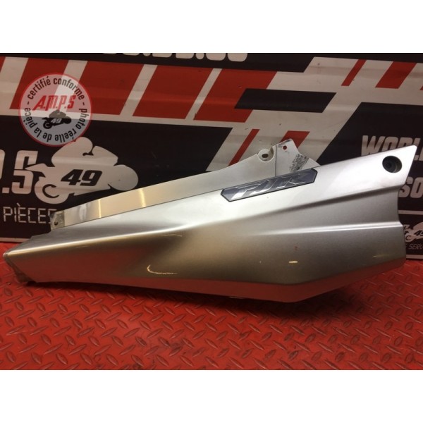 Cache plastique sous selle droit Yamaha FJR 1300 ABS 2006 à 2012