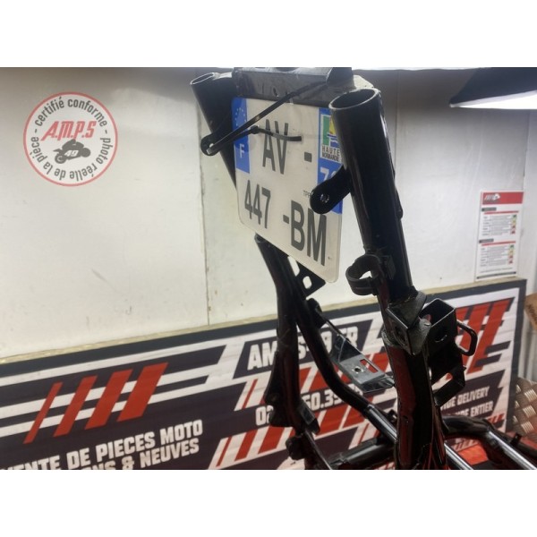 Cadre avec carte grise Kawasaki Z750 2004 à 2006