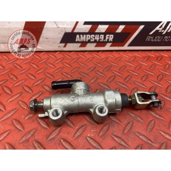Maitre cylindre de frein arriere Kawasaki Z750 2004 à 2006