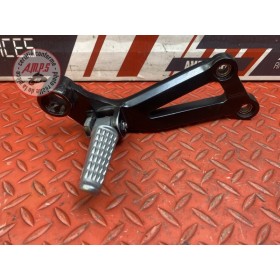 Platine repose pied passager droite Kawasaki Z750 2004 à 2006