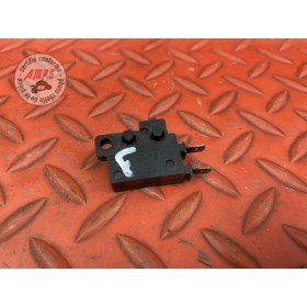 Contacteur de frein avant 