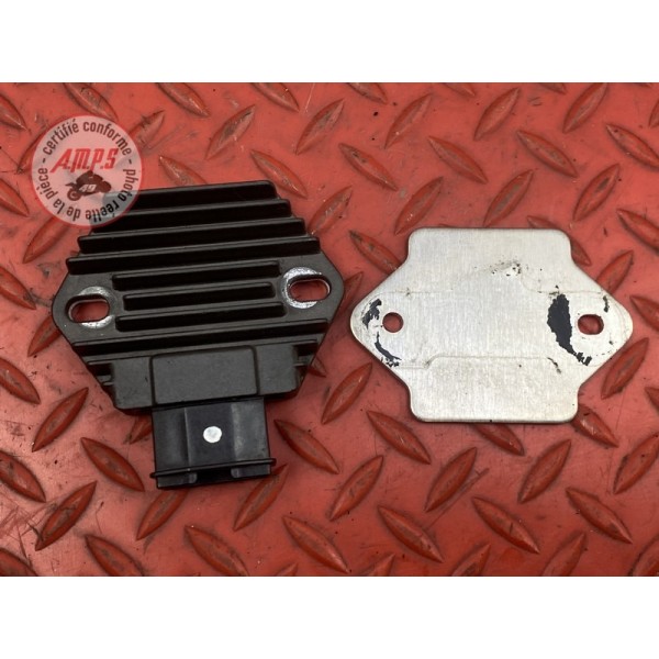Regulateur de tension Honda CBF 600 S 2004 à 2007