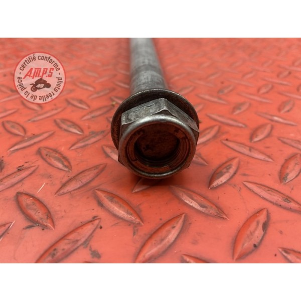Axe de roue arriere Honda CBF 600 S 2004 à 2007