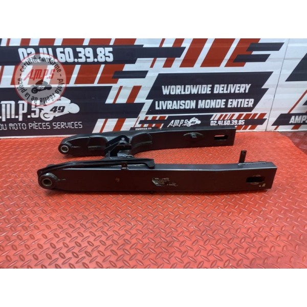 Bras oscillant Honda CBF 600 S 2004 à 2007