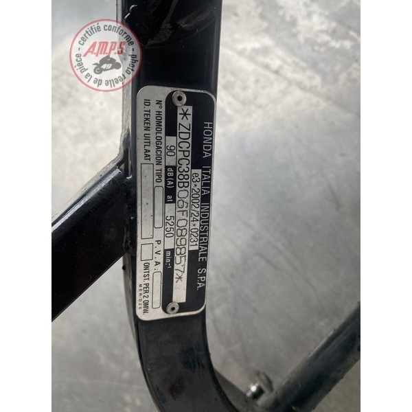 Cadre avec carte grise Honda CBF 600 S 2004 à 2007