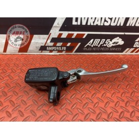Maitre cylindre de frein avant 