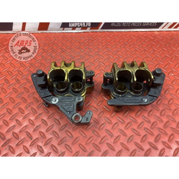 Paire d'étrier de frein avant Honda CBF 600 S 2004 à 2007